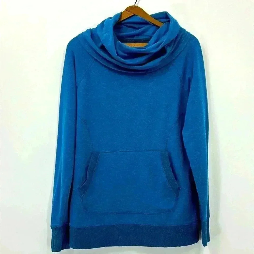 L.L. Bean Sweater Women's Small Cowl Neck Warm Winter Stretchy Thumbs Pocket